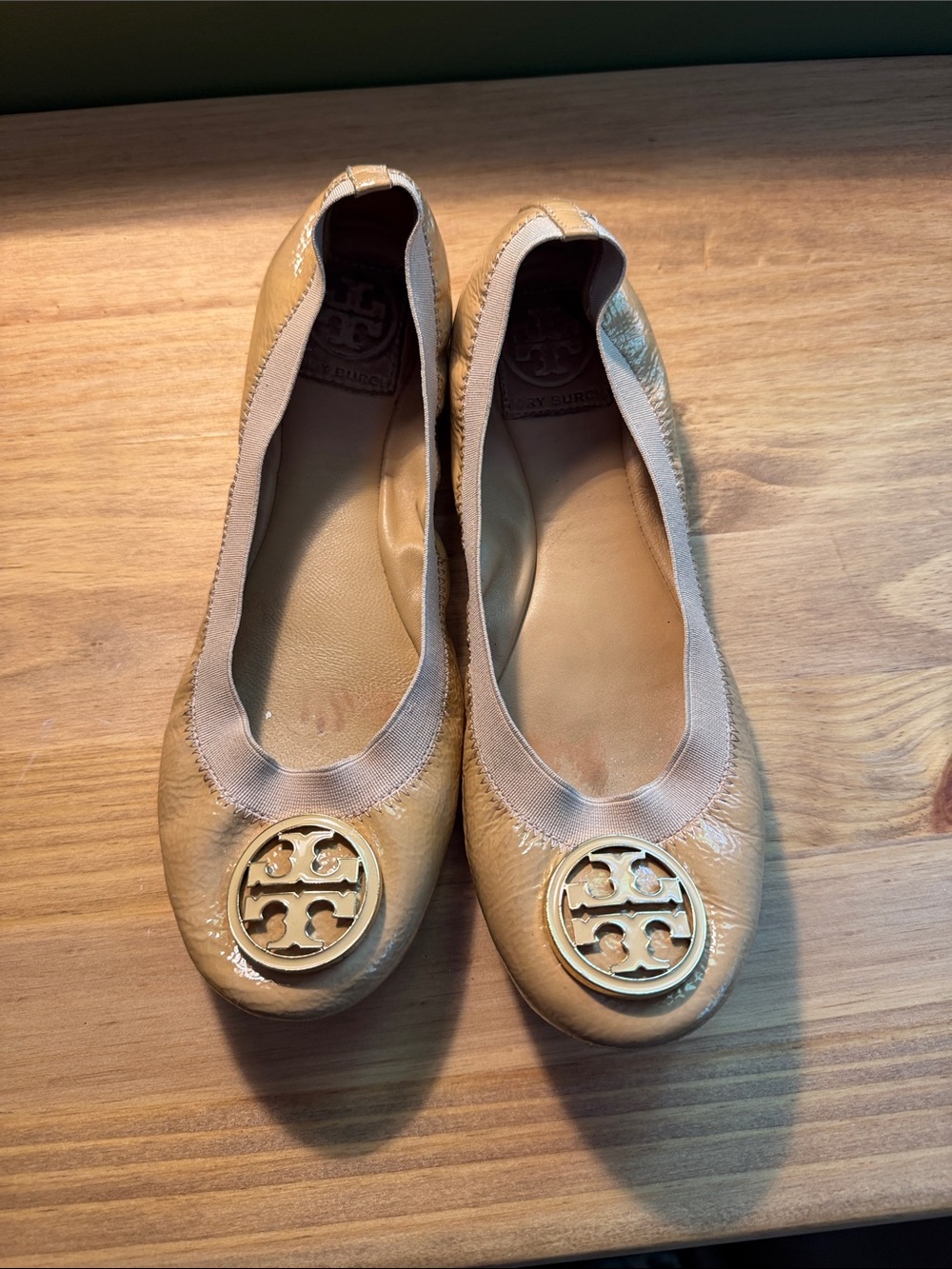 Tory Burch Claire elastic patent leather Ballet Flats